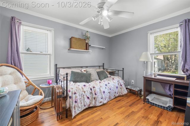 25274 Colgate Street, Dearborn Heights, MI 48125