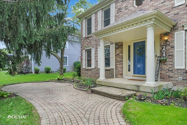 204 Lombardy Lane, Oswego, IL 60543