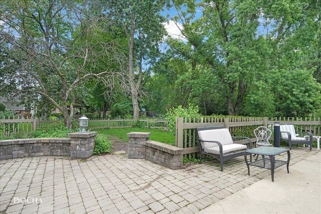 204 Lombardy Lane, Oswego, IL 60543