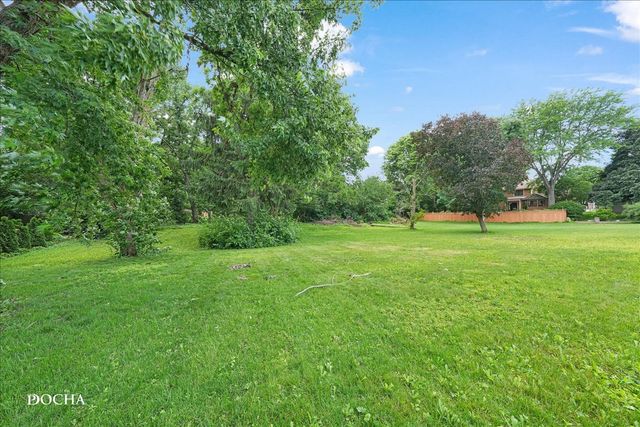 204 Lombardy Lane, Oswego, IL 60543