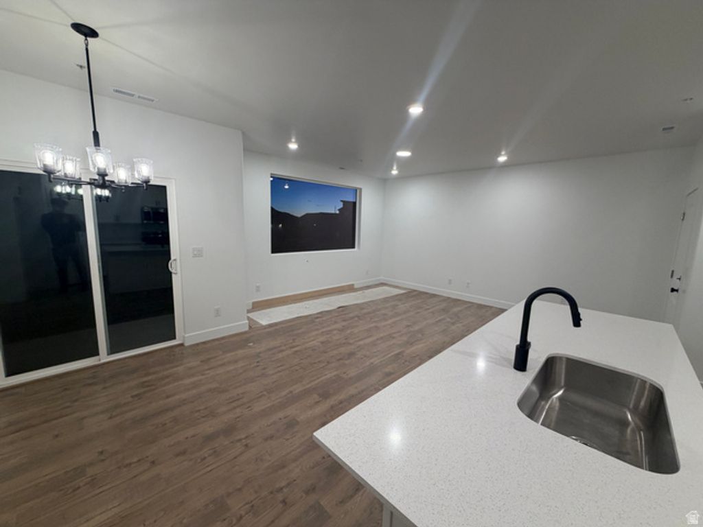 Image 5 of property listing at 216 E 850 S #6-204, Spanish Fork, UT 84660