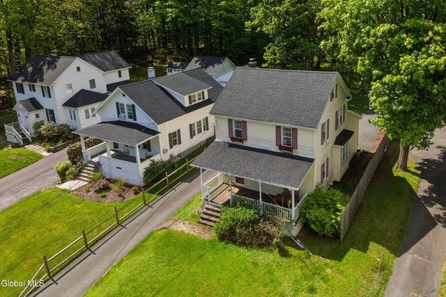 165 S Lake Avenue, Troy, NY 12180