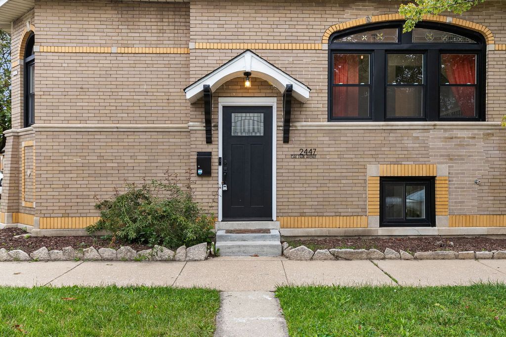2447 Oak Park Avenue, Berwyn, IL 60402 — photo 3