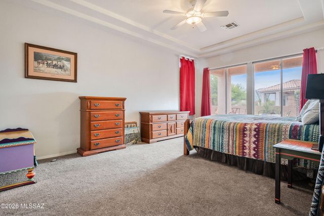 271 W Continental Vista Place, Green Valley, AZ 85614