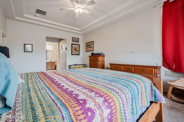 271 W Continental Vista Place, Green Valley, AZ 85614