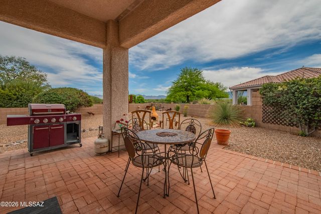271 W Continental Vista Place, Green Valley, AZ 85614