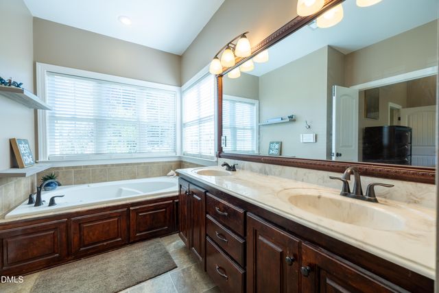 209 King James Way, Pikeville, NC 27863