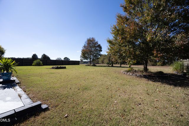 209 King James Way, Pikeville, NC 27863