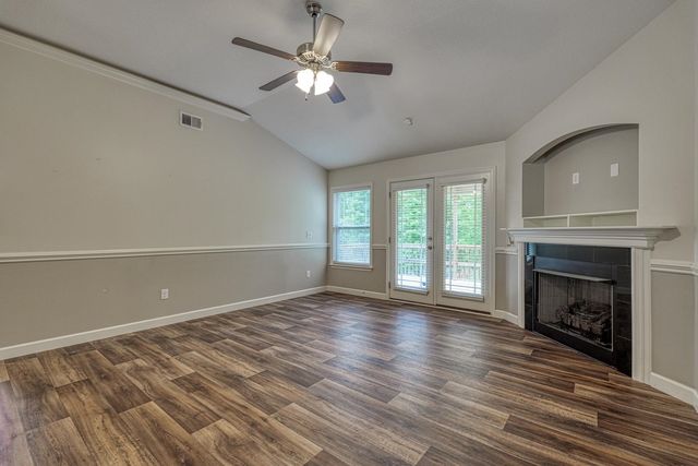340 W River Grove Circle, Roebuck, SC 29376