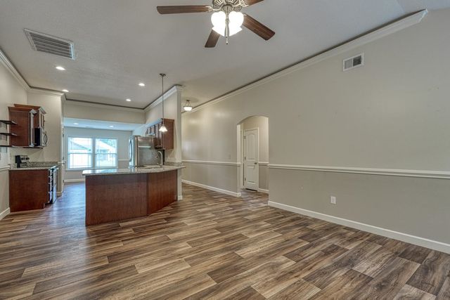 340 W River Grove Circle, Roebuck, SC 29376