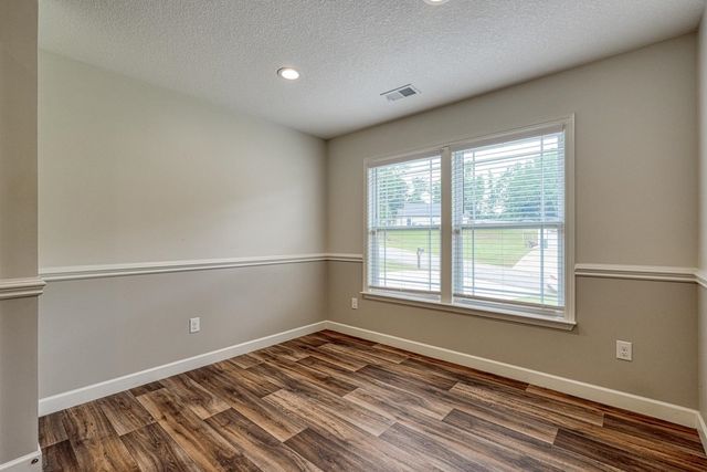 340 W River Grove Circle, Roebuck, SC 29376