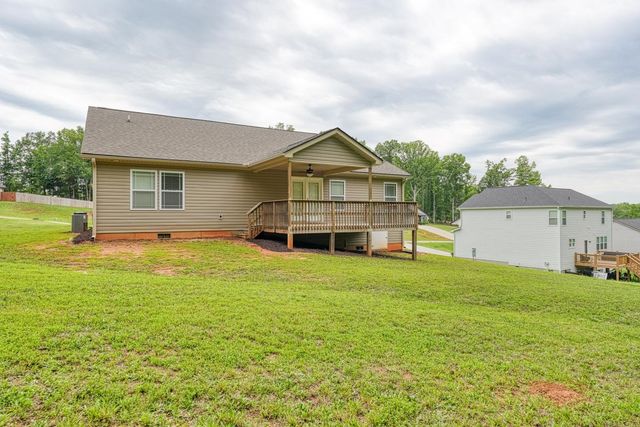 340 W River Grove Circle, Roebuck, SC 29376