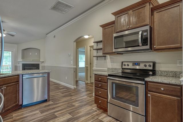340 W River Grove Circle, Roebuck, SC 29376