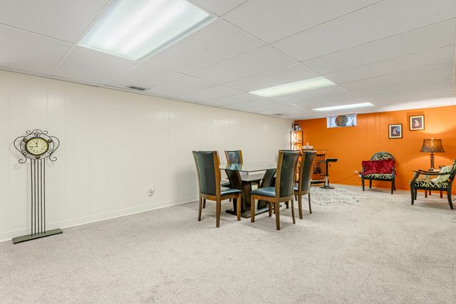 742 E 164th Place, South Holland, IL 60473