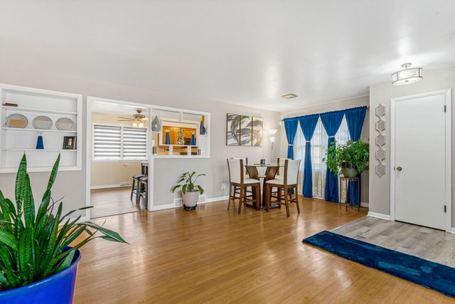 742 E 164th Place, South Holland, IL 60473