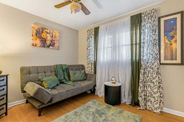 742 E 164th Place, South Holland, IL 60473