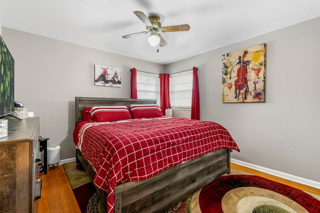 742 E 164th Place, South Holland, IL 60473