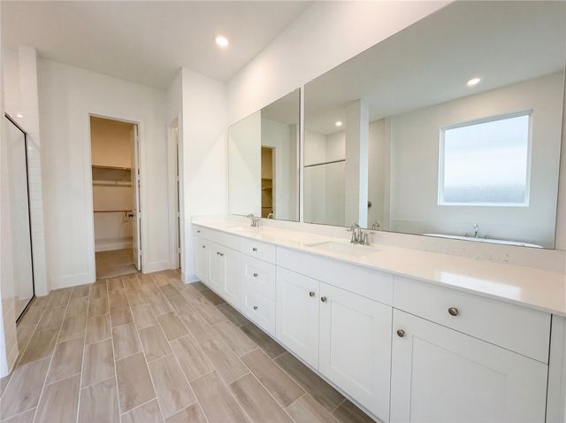 7911 Summit Trail Lane, Porter, TX 77365