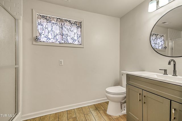 4537 Old Stage Road, Kingsport, TN 37664