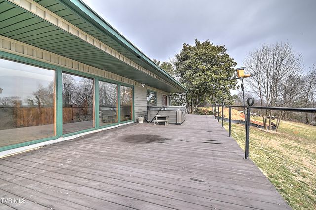 4537 Old Stage Road, Kingsport, TN 37664