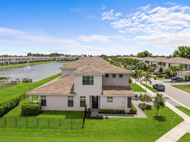8781 CORVUS Drive, Lake Worth, FL 33467