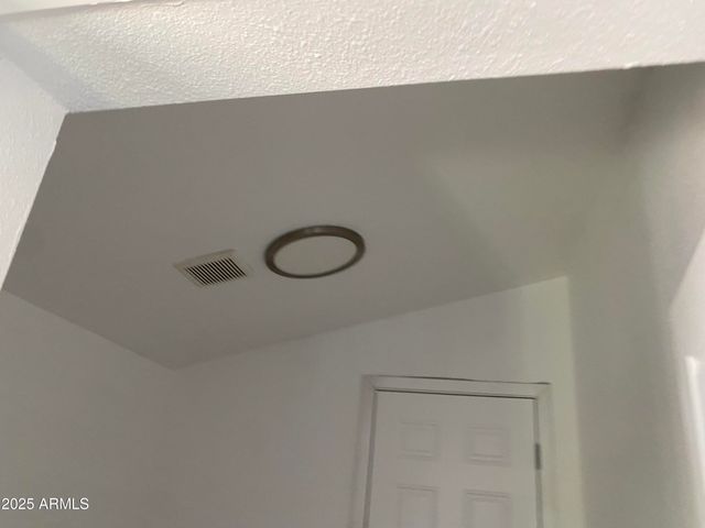 2125 W HIGHLAND Avenue, Phoenix, AZ 85015