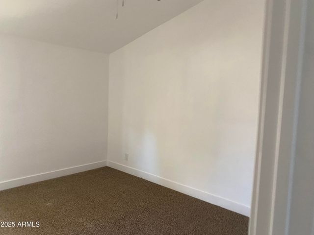 2125 W HIGHLAND Avenue, Phoenix, AZ 85015