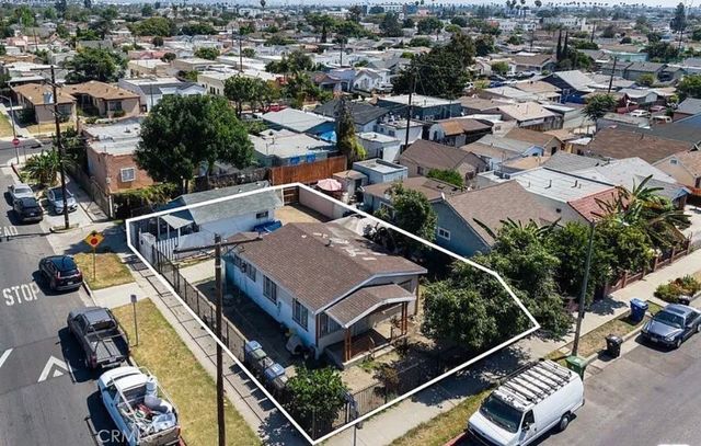 1161 6624 W 67 street, Los Angeles, CA 90044