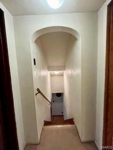 10026 Jeffrey Drive, St Louis, MO 63137