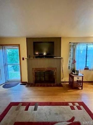 10026 Jeffrey Drive, St Louis, MO 63137