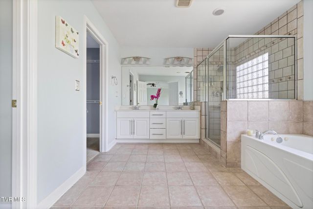 102 Ridgeview Meadows Drive, Gray, TN 37615