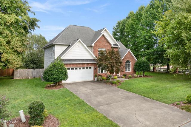102 Ridgeview Meadows Drive, Gray, TN 37615
