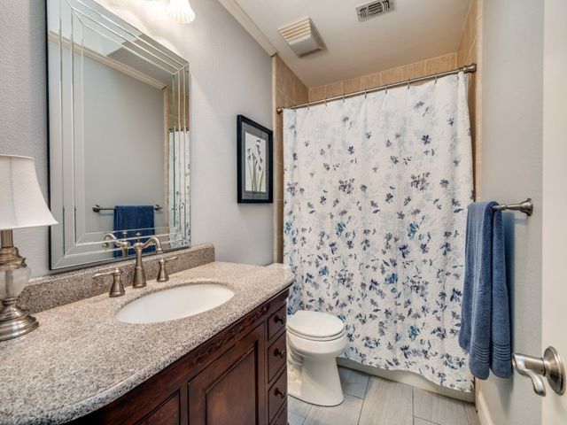 2111 Riverforest Court, Arlington, TX 76017