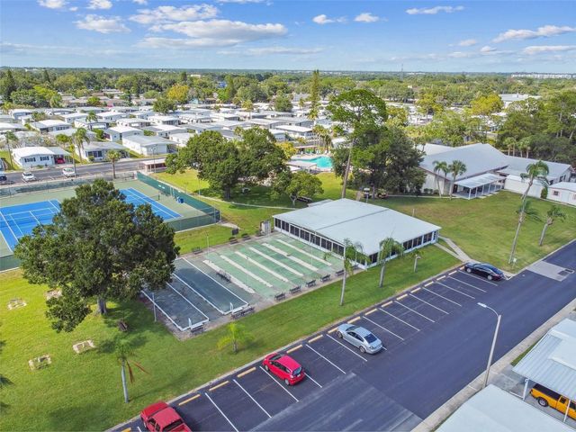 86 PINDO PALM STREET W, Largo, FL 33770