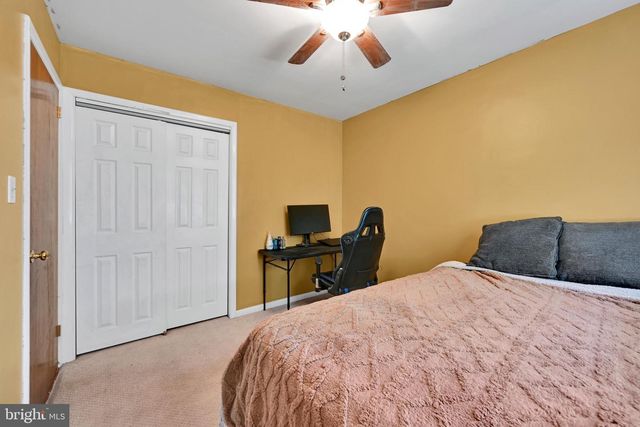 1901 NORTHAMPTON AVE, Northampton, PA 18067
