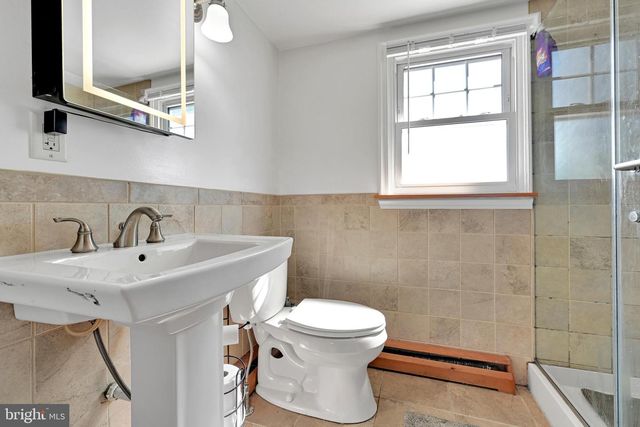 1901 NORTHAMPTON AVE, Northampton, PA 18067