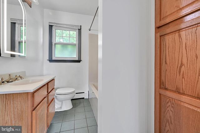 1901 NORTHAMPTON AVE, Northampton, PA 18067
