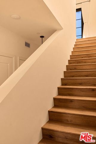 9061 Nemo Street A, West Hollywood, CA 90069