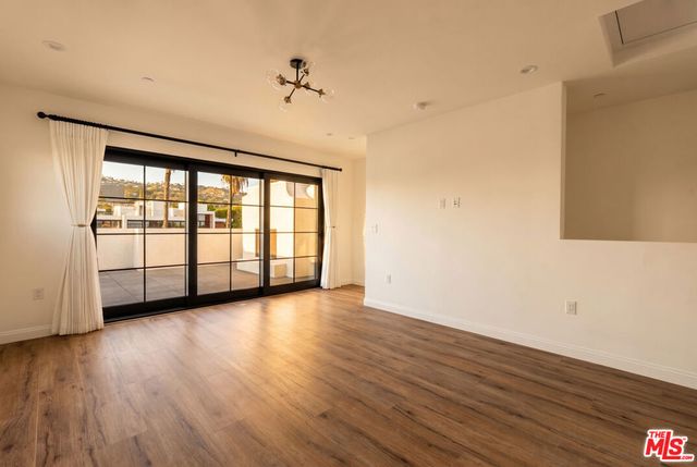 9061 Nemo Street A, West Hollywood, CA 90069