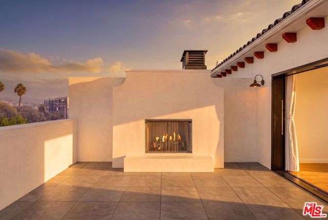 9061 Nemo Street A, West Hollywood, CA 90069