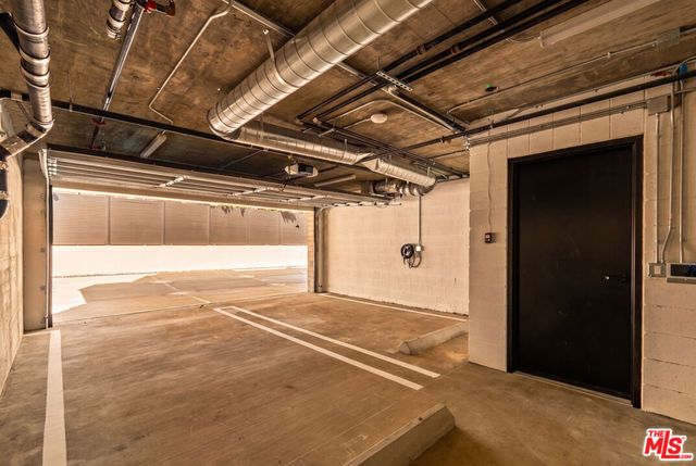 9061 Nemo Street A, West Hollywood, CA 90069