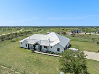 5925 County Road 236 RD, Liberty Hill, TX 78642