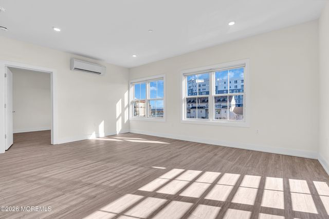 19 Carr Avenue 303, Keansburg, NJ 07734