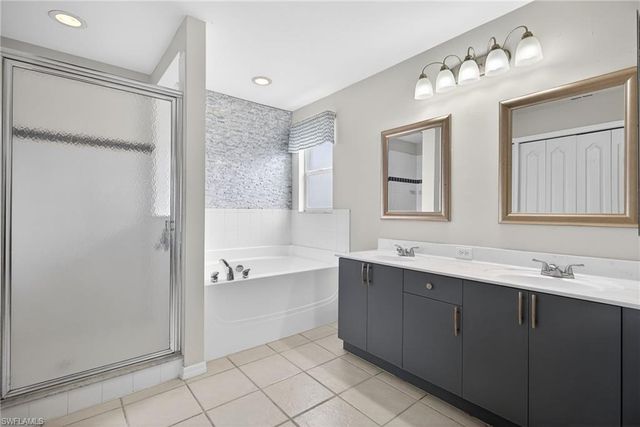 21560 Brixham Run LOOP, Estero, FL 33928