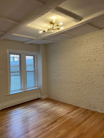 13 Anderson Street 1, Boston, MA 02114