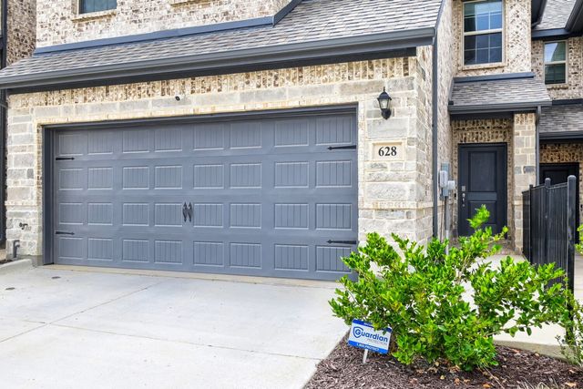 628 Sandiford Court, Mansfield, TX 76063