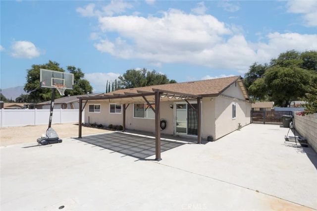 1625 Jason Court, Redlands, CA 92374