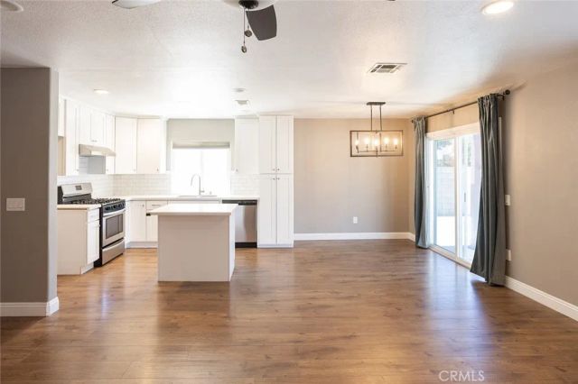 1625 Jason Court, Redlands, CA 92374