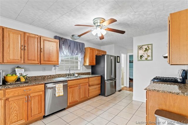 572 S Grange Hall Road, Hanover, IN 47243