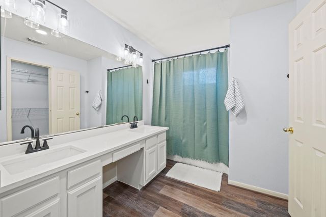 10506 Scenic Drive, Montgomery, TX 77356